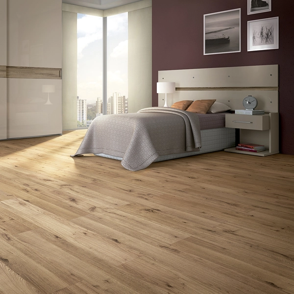 piso_laminado_cola_eucafloor_prime_valencia_7mmx19,7cmx1,37m_89546310_22c5_600x600